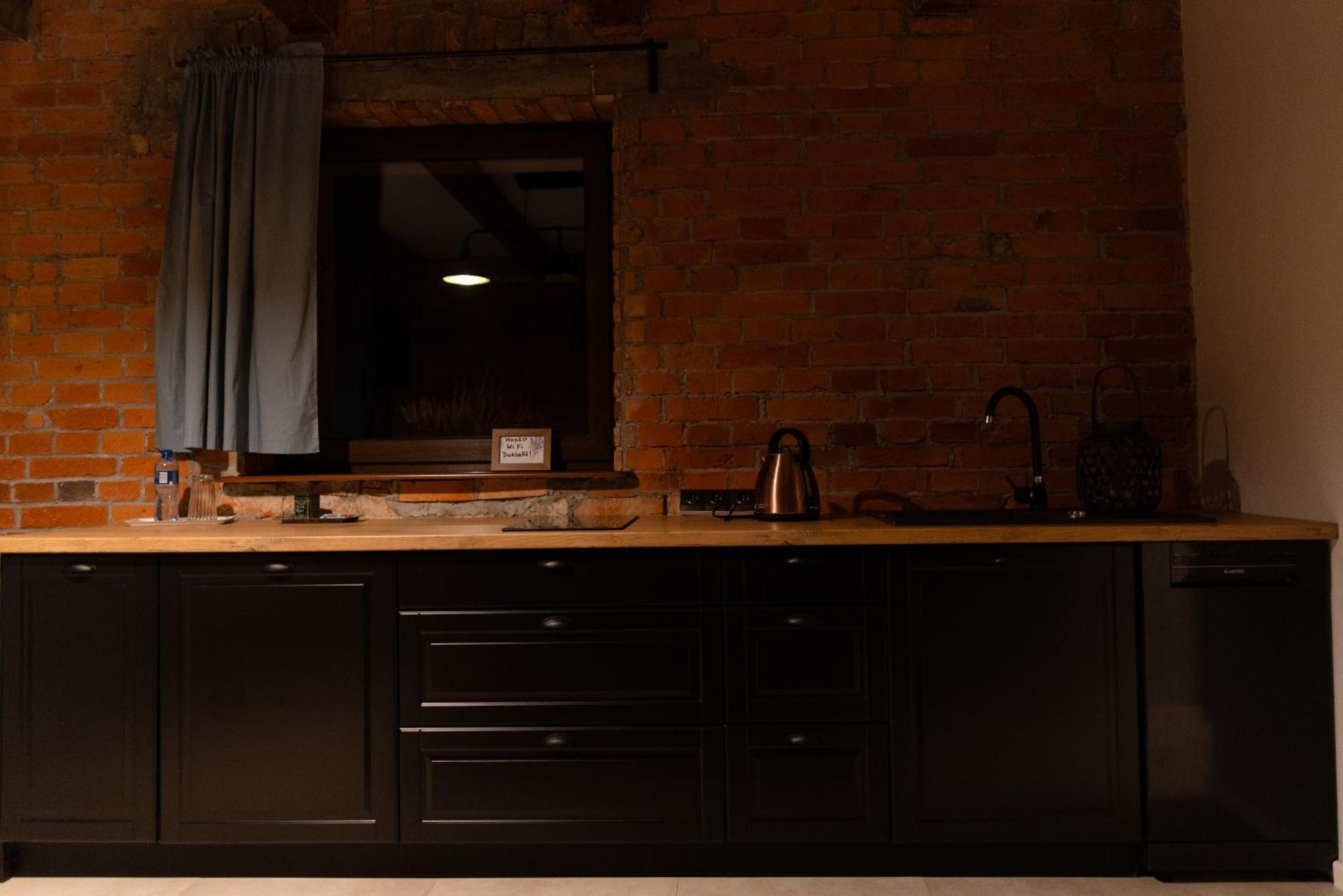 Uroczysko Olesnica Bed & Breakfast Chodzież Eksteriør bilde