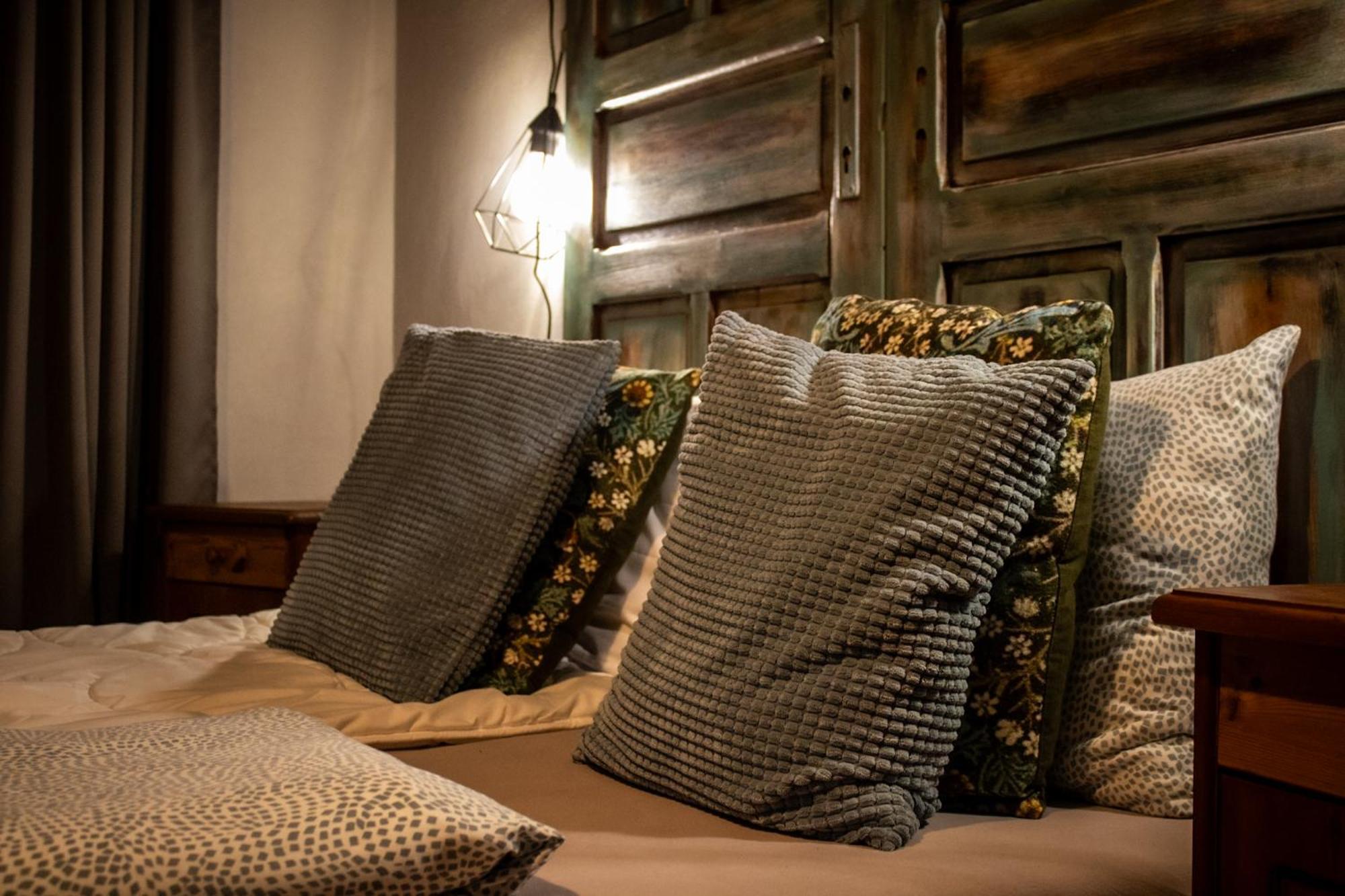 Uroczysko Olesnica Bed & Breakfast Chodzież Eksteriør bilde