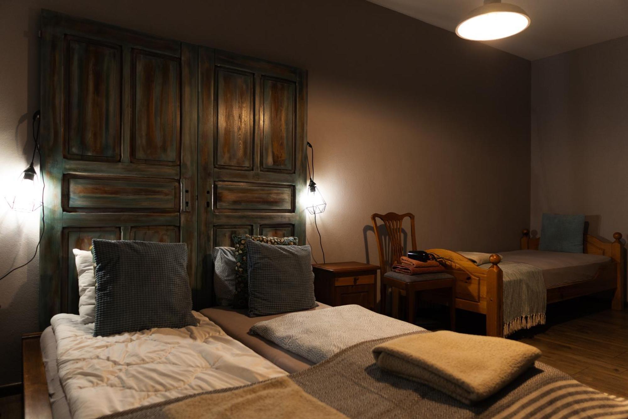 Uroczysko Olesnica Bed & Breakfast Chodzież Rom bilde