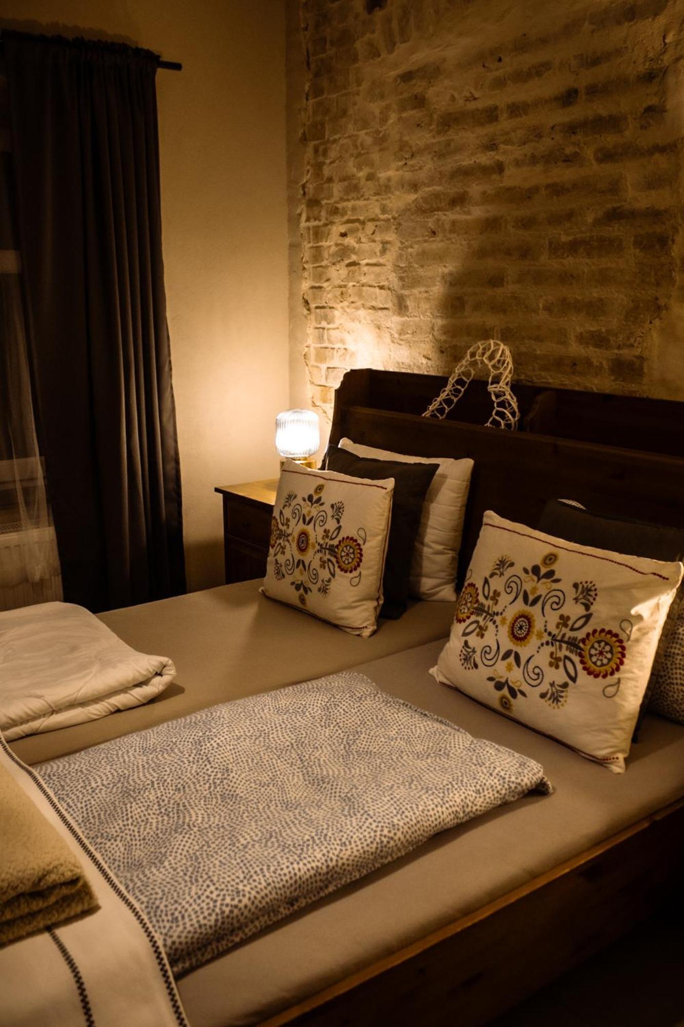Uroczysko Olesnica Bed & Breakfast Chodzież Rom bilde